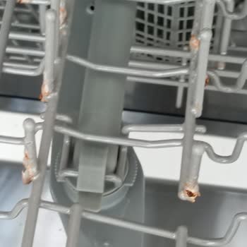 Teka Bulaşık Makinesi Sepetlerinde Paslanma Ve Ücretli Değişim Sorunu