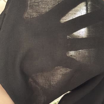 Aldığım Takımın Kalitesiz Kumaşı Ve İlgisizlik Mağdur Etti