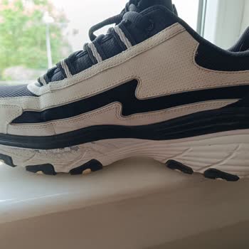 Kısa Sürede Yıpranan Ayakkabıya Olumsuz Müşteri Hizmetleri Yaklaşımı