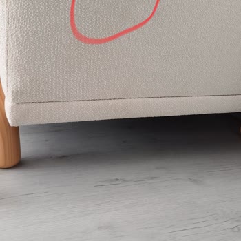 Sıfır Koltuk Takımı Kirli Geldi, Değişim Yerine Temizlik Teklifi!