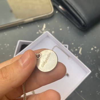 Pandora'dan Alınan Kolye Kısa Sürede Karardı, Mağaza Çözüm Sunmadı