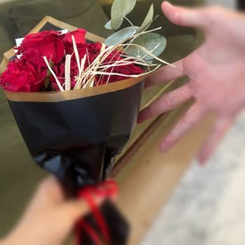 Sipariş Edilen Ürünlerin Görselden Farklı ve Hatalı Gönderilmesi