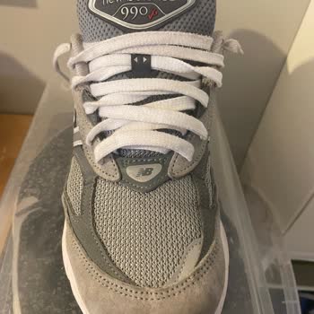 I Got Injured by New Balance 990 Shoe Seam and Still Can’t Get a Replacement