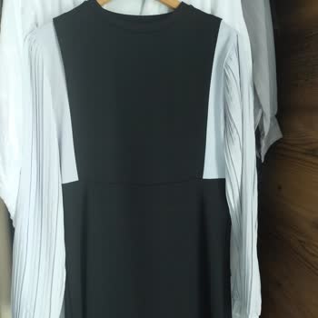 Yıkamada Renk Veren Elbise Ve Hatalı Ürünle Hayal Kırıklığı