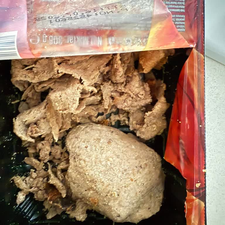 Hazır Et Döner Ürününde Alakasız Et Parçası Ve Güven Sorunu