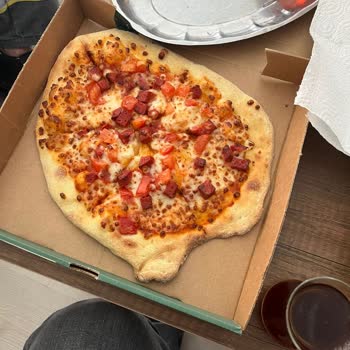 Pizza Siparişinde Görseldeki Fiyasko Ve İade Reddiyle Mağduriyet Yaşadım