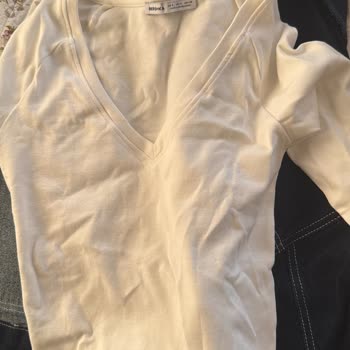 Bershka Eksik ve Etiketsiz Ürün Gönderimi Sonrası Yanıltıcı Bilgilendirme