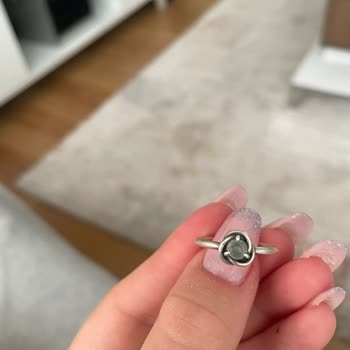 Pandora'dan Aldığım Yüzük Karardı, Mağaza İlgisiz Davrandı