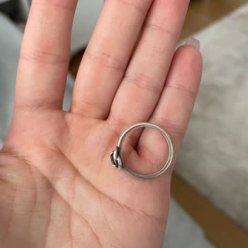 Pandora'dan Aldığım Yüzük Karardı, Mağaza İlgisiz Davrandı