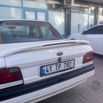 Bina Girişine Park Edilen Araçlar Nedeniyle Mağduriyet Yaşıyorum