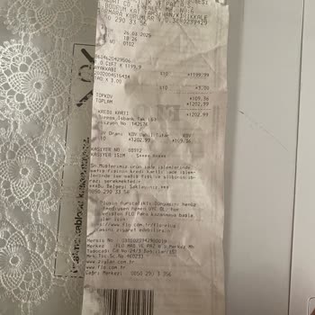 FLO Ayakkabı Çocuk Ayakkabısında Kısa Sürede Açılma ve İade Talebi