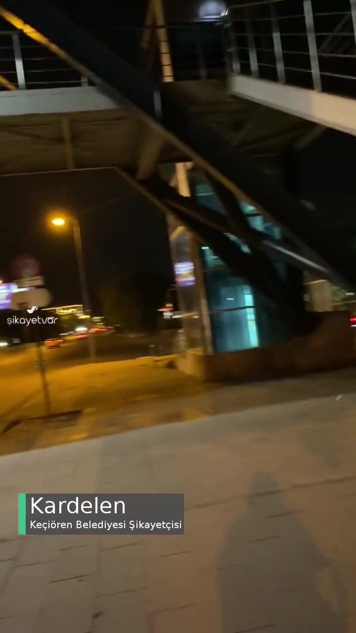 Keçiören Belediyesi Üst Geçidi Asansörün Çalışmaması! videonun kapak resmi