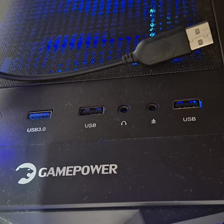 Satın Aldığım Bilgisayarda USB 3.0 Portları Sürekli Kopuyor, Güvenim Sarsıldı
