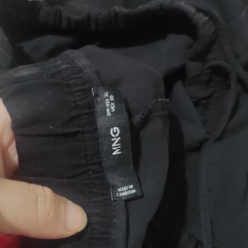 Yeni Alınan Pantolonun Kumaşı Kısa Sürede Parçalandı