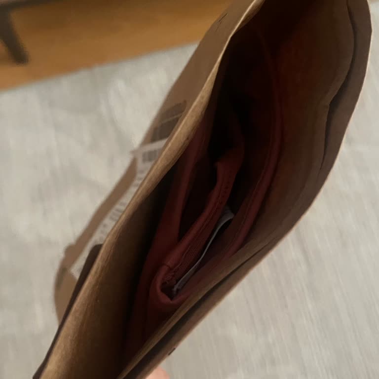 Ağzı Açık Ve Güvenliksiz Teslim Edilen Kargo Paketleri Hakkında Şikayet