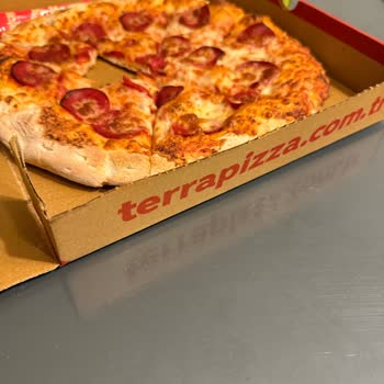 Yanmış Ve Tüketilemeyecek Durumda Pizza Teslimatı Sonrası İade Sorunu