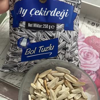 Paket Üzerindeki Vaadin Aksine Tuzsuz Çekirdek Şoku