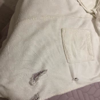 Aynı Koşullarda Kullanılan Bornozda Kalite Sorunu Ve Çözüm Talebi