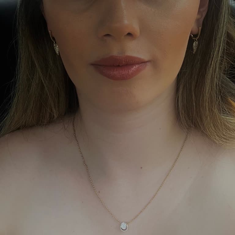 Profesyonellikten Uzak Hizmet Ve Kırıcı İletişimle Yaşanan Makyaj Mağduriyeti