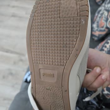 Sipariş Ettiğim Ayakkabı Yırtık Ve Giyilmiş Şekilde Gönderildi