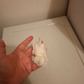 Migros Dondurmadan Peçete Benzeri Yabancı Madde Çıkması Ve Güven Kaybı