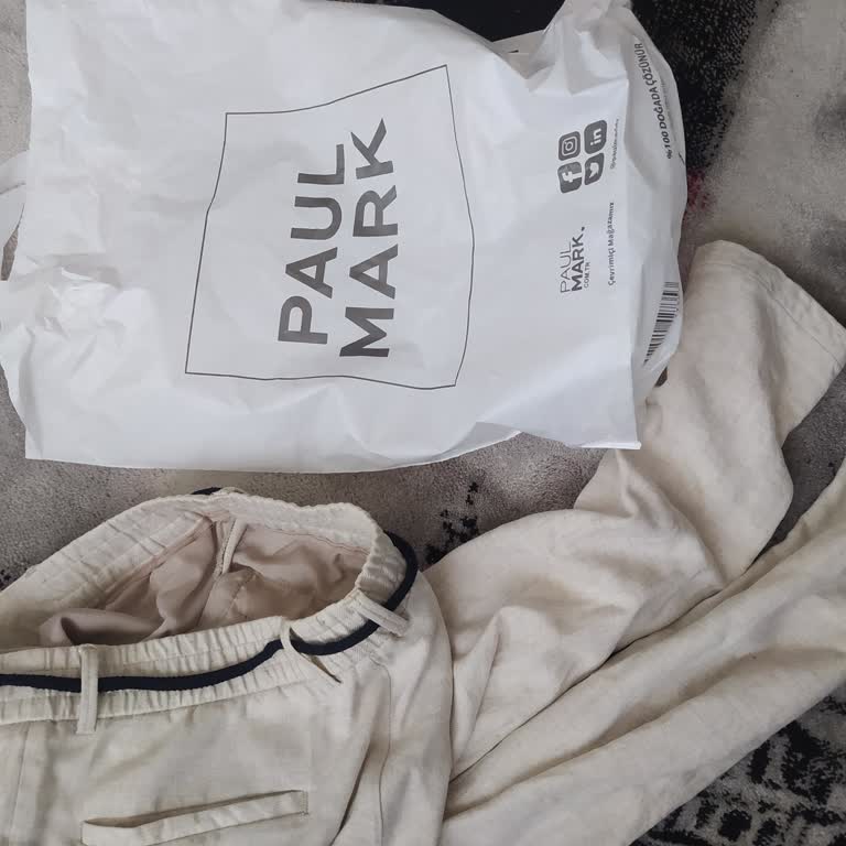 Yüksek Fiyatlı Pantolon İlk Yıkamada Çekti