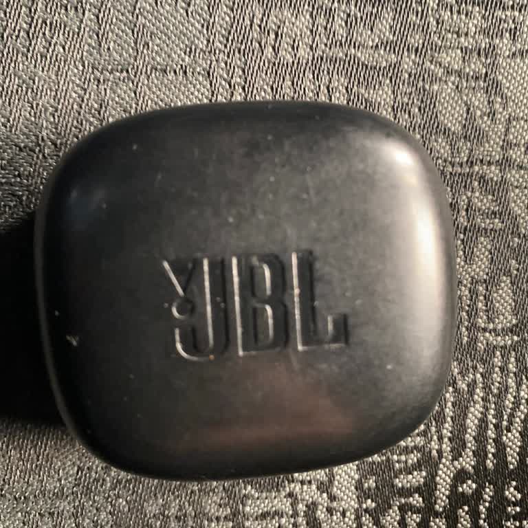 JBL Wave 300 Kulaklığım Şarj Olmuyor Nedenini Bulamıyorum