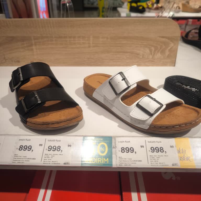 900 Liralık Polaris Terlik İlk Kullanımda Ayağımı Yara Yaptı, Çözüm Sunulmadı