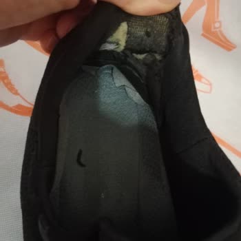 Skechers Ayakkabı Garanti Süresinde Yıprandı, Değişim Yapılmadı, Mağdur Edildik