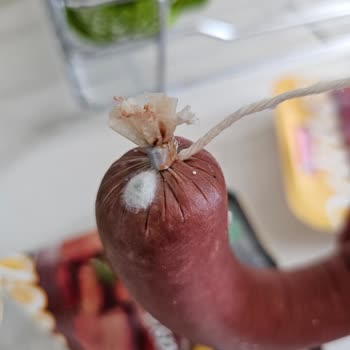 Migros’tan Aldığım Sucuk Küflü Çıktı, Güvenim Sarsıldı!