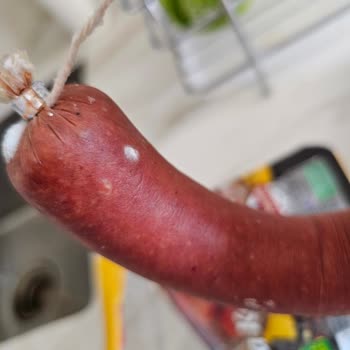 Migros’tan Aldığım Sucuk Küflü Çıktı, Güvenim Sarsıldı!