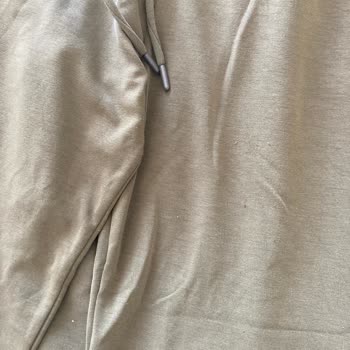 Üç Yıkamada Kabaran Eşofman Takımı İçin Çözüm Bekliyorum