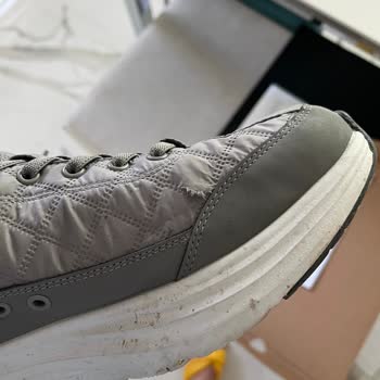 Hafta Sonu Giyilen Skechers Ayakkabı Kısa Sürede Yırtıldı Çözüm Bekliyorum