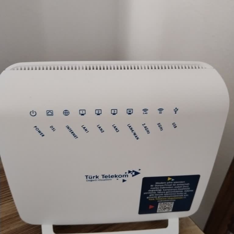 Modem Satın Aldırıldı, Sonrasında Ücretsiz Verildi Ve Mağdur Edildim