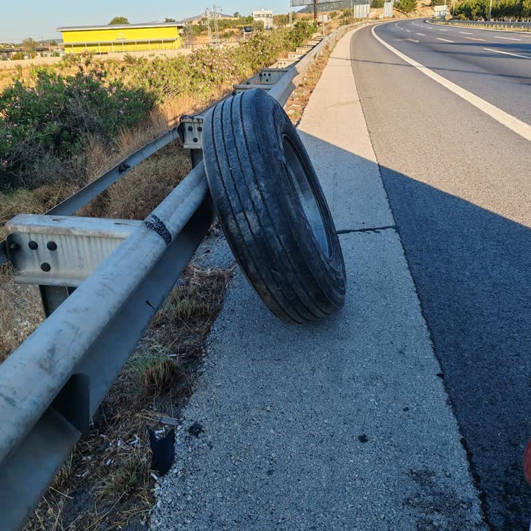 Csr Seyahat Yolculukta Lastik Patlaması ve Arıza Nedeniyle Mağduriyet