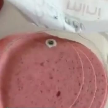 Baştacı Küflenmiş Ürün Satıyorlar!