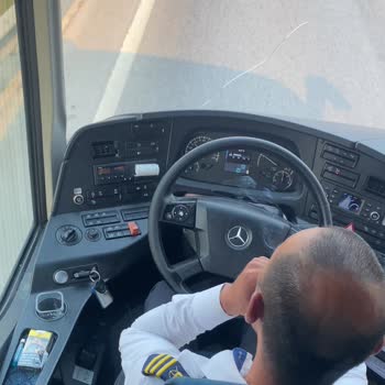 Otobüs Yolculuğumda Şoförün Sigara İçmesi Ve Yolcuyu Tehdit Etmesi