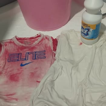 Ace Çamaşır Suyu Beyazlatma Yerine Tişörtlerimi Renge Boyadı!