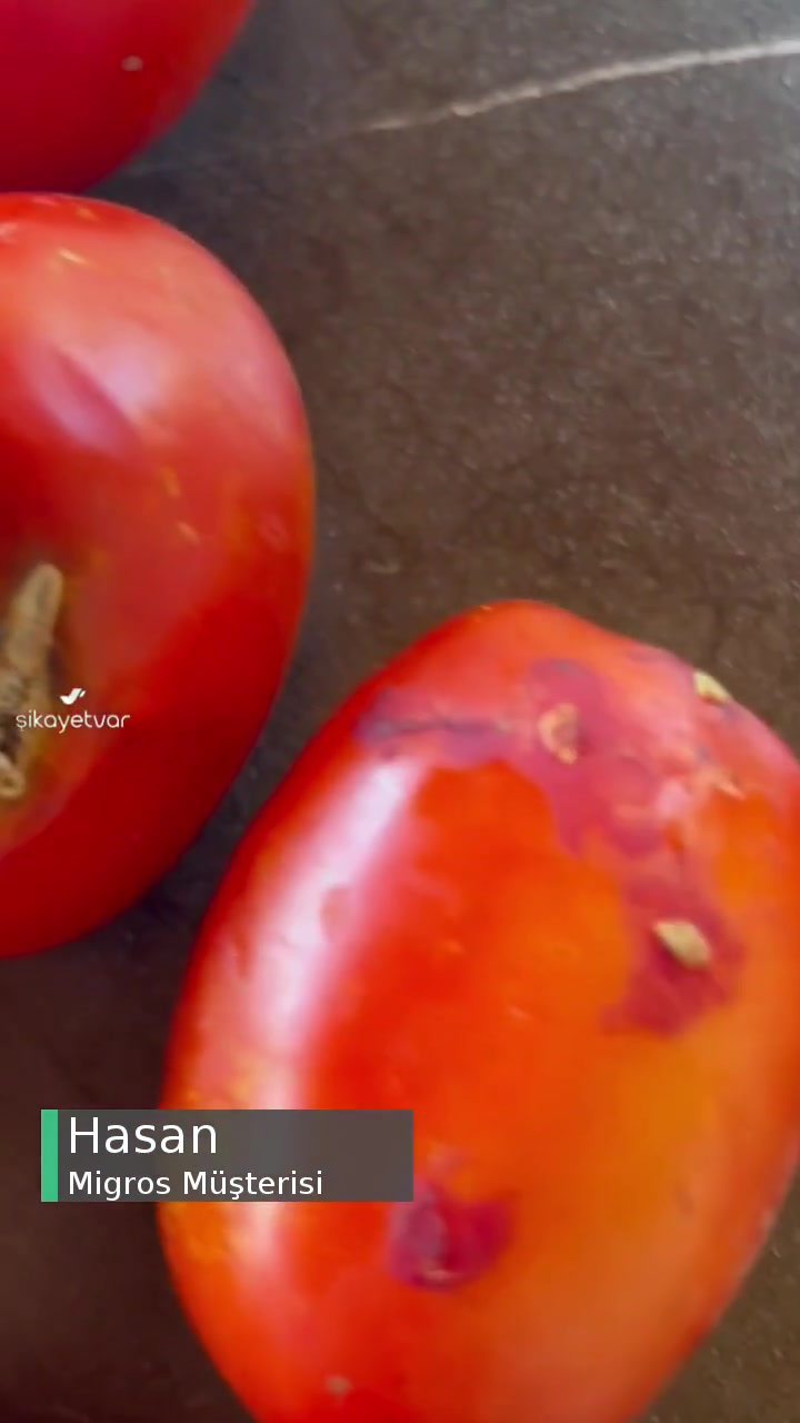 Migros Çürük Domates Gönderdi videonun kapak resmi