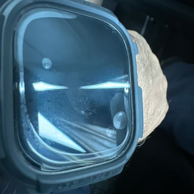 Apple Watch Ultra2 Ekran Kaplaması 3 Günde Baloncuk Yaptı