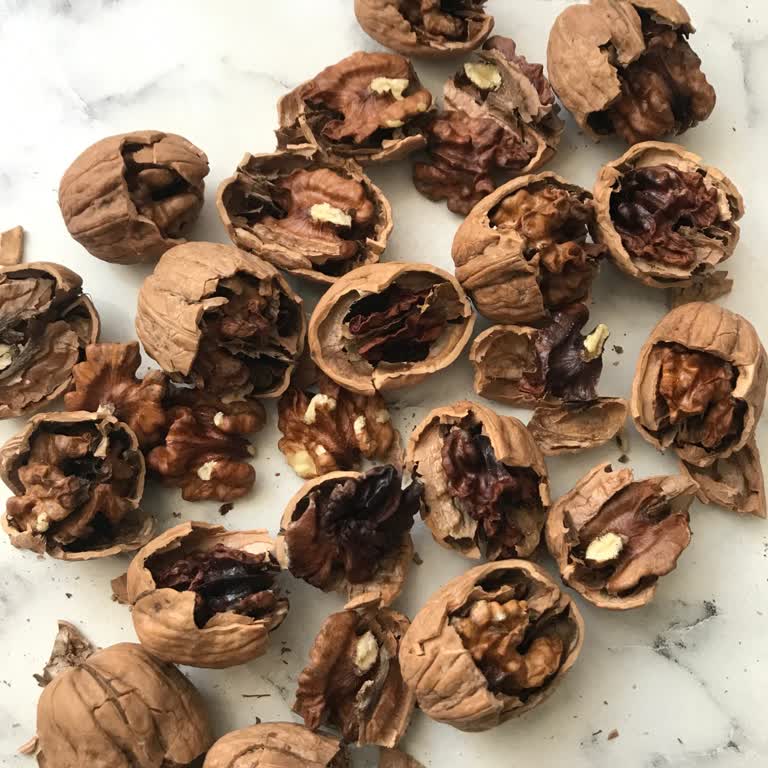 Aldığım Paketli Cevizin Çoğu Çürük Çıktı, Muhatap Bulamıyorum