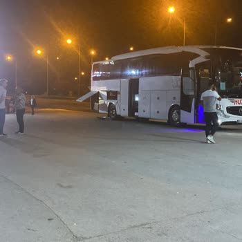 Saatlerce Geciken Otobüs Yolculuğu Hayal Kırıklığı Yarattı