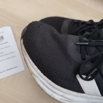 Aldığım Orijinal Ayakkabı 2 Ayda Yırtıldı, İnceleme Red Cevabı Verdi