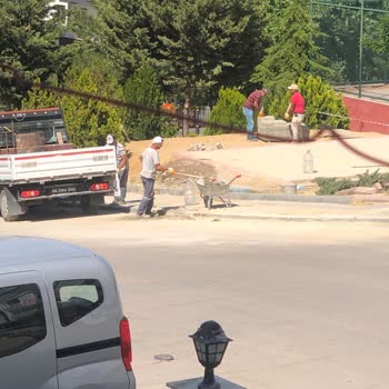 Çocuk Parkının Dolmuş Parkına Dönüştürülmesine Tepki