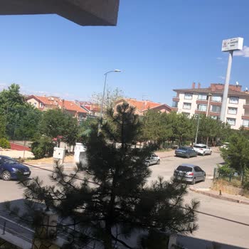 Çocuk Parkının Dolmuş Parkına Dönüştürülmesine Tepki