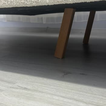 Ekstra Ücretler Ve Çöken Koltuklara Karşı İlgisiz Müşteri Hizmeti