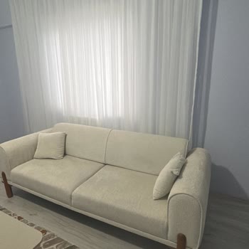 Ekstra Ücretler Ve Çöken Koltuklara Karşı İlgisiz Müşteri Hizmeti