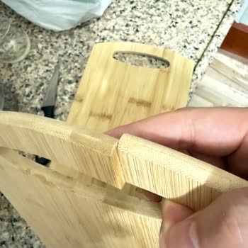 Az Kullanımla Çatlayan Bıçak Ve Doğrama Tahtası Deneyimi