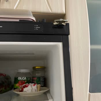 Vestel Buzdolabı Kapağı Kendiliğinden Düştü, Can Güvenliğimiz Tehlikede