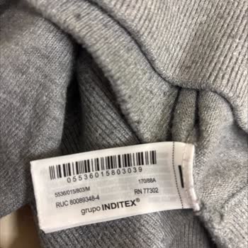 Zara'dan Aldığım Kazak Hızla Tüyleniyor, Fişsiz İade Yapılmıyor